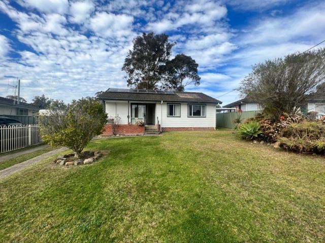 3 Bedroom Home with Large Backyard