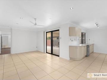 3 Bedroom Home with Large Back Patio