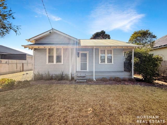 3 Bedroom Home with Large Shed
