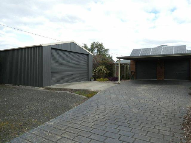 3 BEDROOM HOME WITH STUNNING WETLAND VIEWS