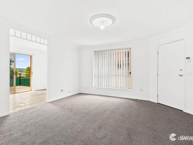 3 BEDROOM HOME WITH SINGLE LOCK UP GARAGE