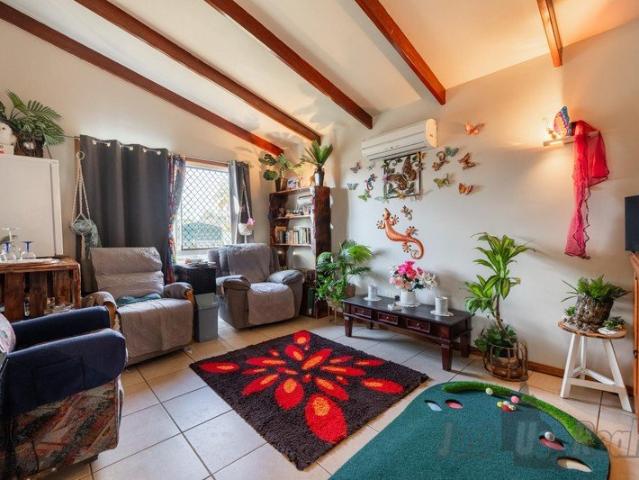 3 Bedroom Home with Solar Efficiency + Room to extend