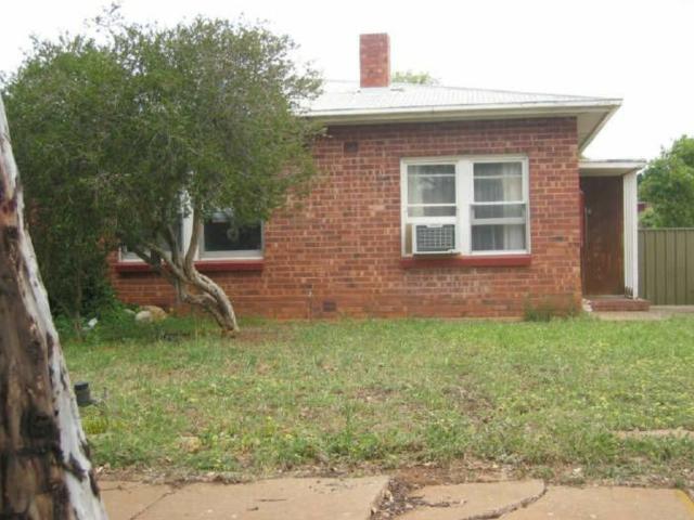 3 Bedroom Home with Spacious Backyard