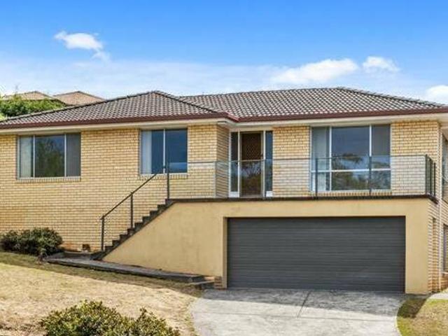 3 Bedroom Home with views