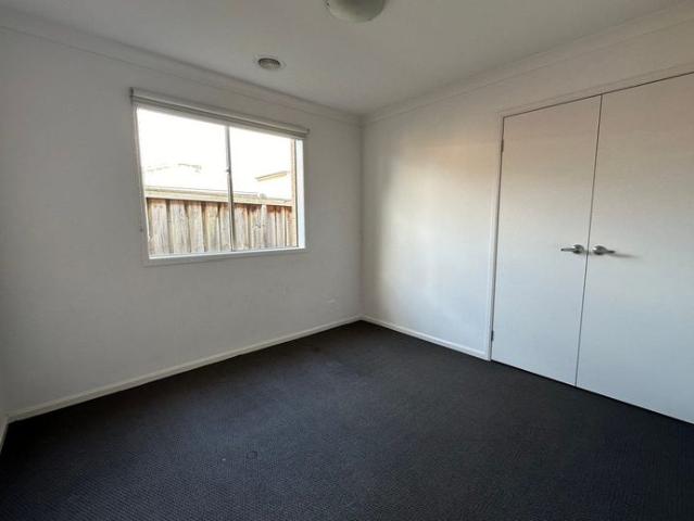 3 BEDROOM HOME, ALARAH ESTATE!