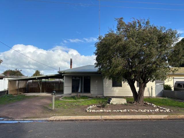 3 Bedroom Home Available Now!