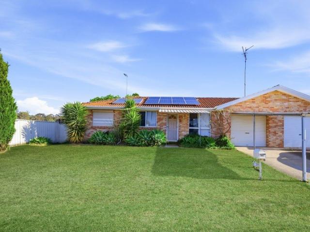 3 BEDROOM HOME BACKING ONTO RESERVE