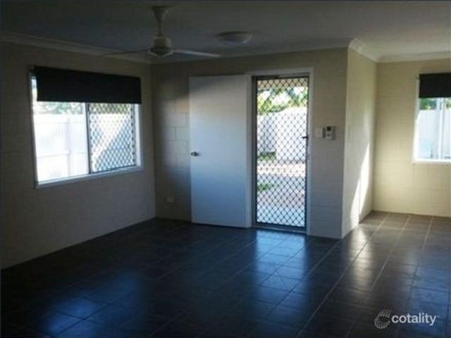 3 BEDROOM HOME CENTALLY LOCATED, OFFERING YEAR ROUND COMFORT AND SPACE