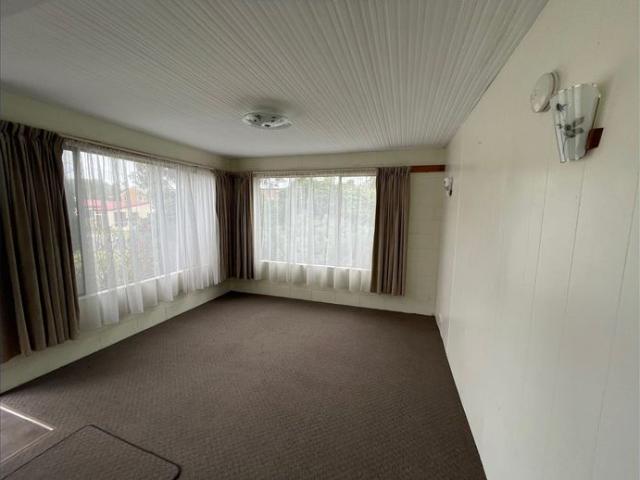 3 Bedroom Home Close to Town