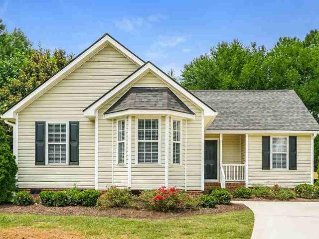 3 Bedroom Home for Rent at 412 Birdsong Way, Holly Springs, NC 27540