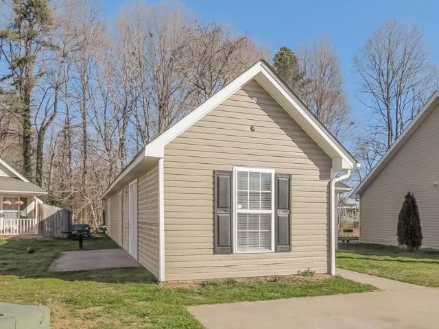 3 Bedroom Home for Rent at 4148 Canyon Creek Ln, Charlotte, NC 28216 Thomasboro Hoskins