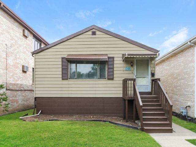 3 Bedroom Home for Rent at 4429 N Neenah Ave, Chicago, IL 60706 Norridge