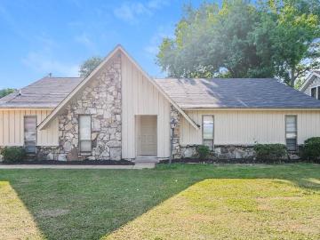 3 Bedroom Home for Rent at 4476 Trout Valley Dr, Memphis, TN 38141
