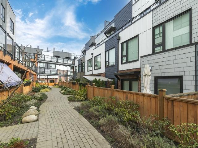 3 Bedroom Home for Rent at 555 East 2nd Street 356, North Vancouver, BC V7L 1E1 Moodyville