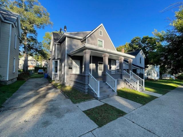 3 Bedroom Home for Rent at 611 Prospect Ave Ne, Grand Rapids, MI 49503 Belknap Lookout