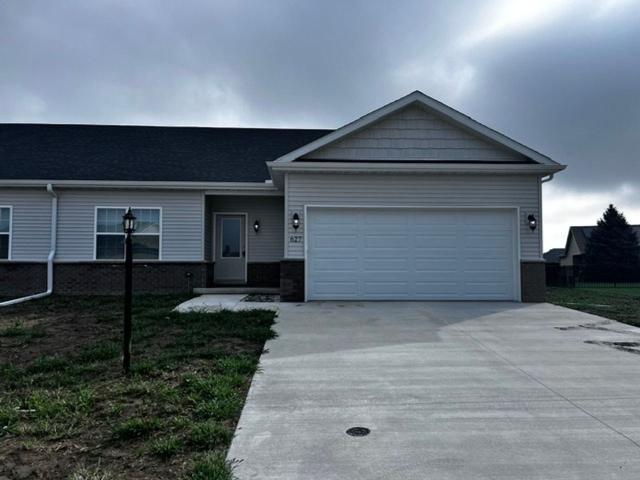 3 Bedroom Home for Rent at 627 Debates St, Washington, IL 61571