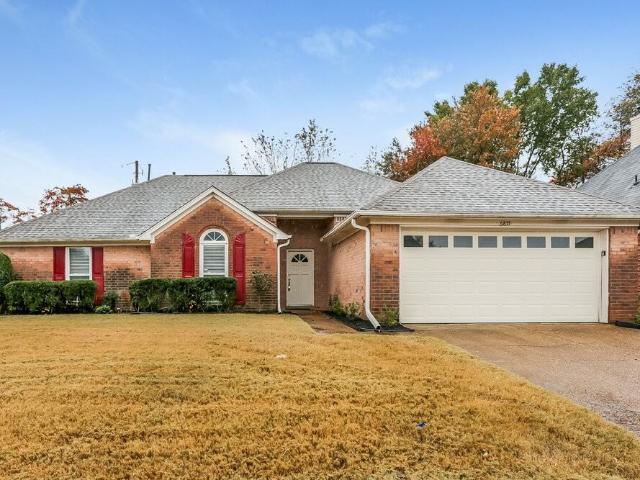 3 Bedroom Home for Rent at 6855 Blue Lake Ln, Memphis, TN 38141