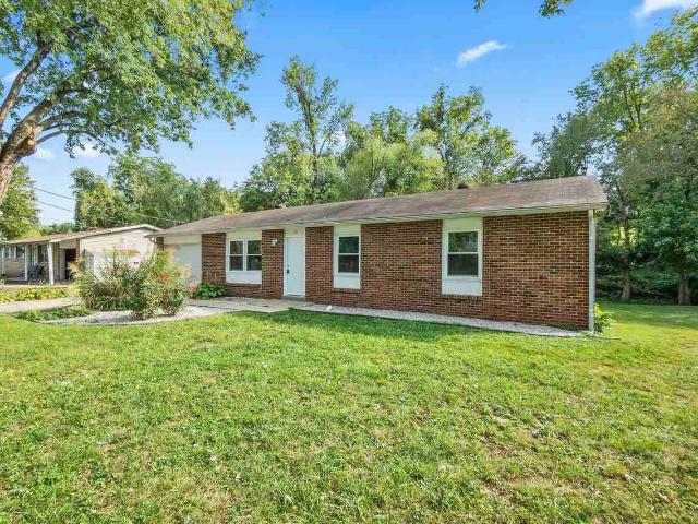 3 Bedroom Home for Rent at 719 E Jefferson St, Jackson, MO 63755