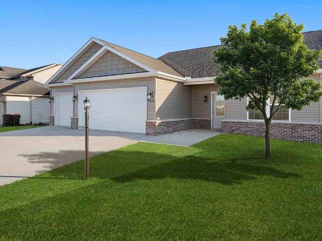 3 Bedroom Home for Rent at 721 Debates St, Washington, IL 61571