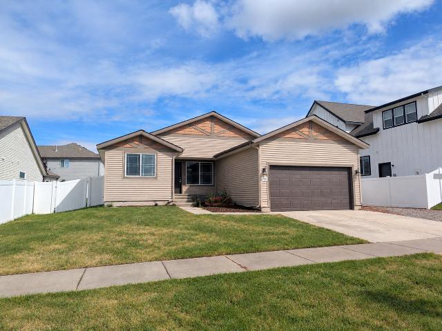 3 Bedroom Home for Rent at 7290 N Bandon Ln, Coeur d'Alene, ID 83815 Waterford