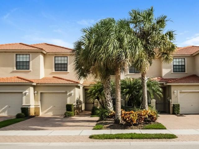 3 Bedroom Home for Rent at 7388 Bristol Cir, Naples, FL 34120