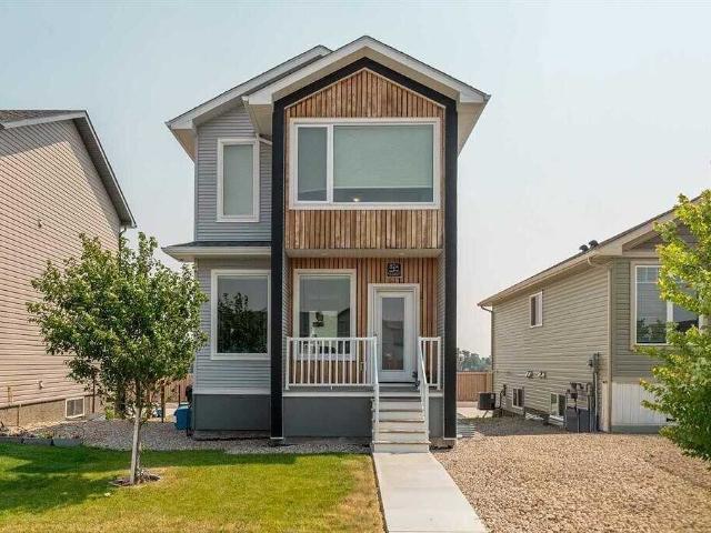 3 Bedroom Home for Rent at 824 Coalbrook Close W, Lethbridge, AB T1J 5M9 Copperwood