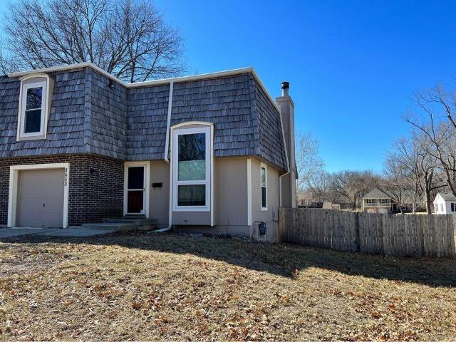 3 Bedroom Home for Rent at 8650 Riggs St #1, Overland Park, KS 66212