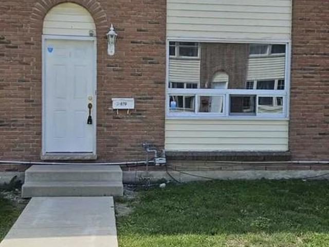 3 Bedroom Home for Rent at 879 Carleton Pl, Sarnia, ON N7T 3V8 South Sarnia