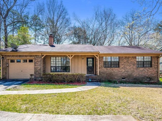 3 Bedroom Home for Rent at 935 Pine Hill Rd, Birmingham, AL 35235 Spring Lake