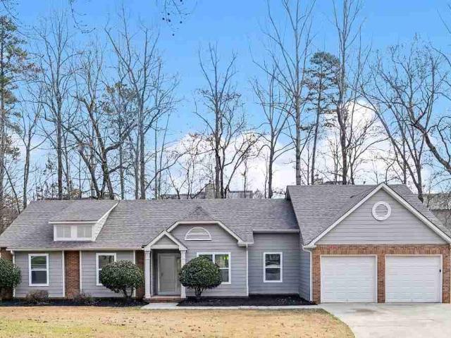3 Bedroom Home for Rent at 10024 Point View Dr, Jonesboro, GA 30238