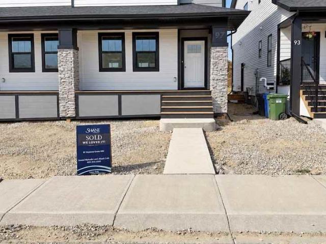 3 Bedroom Home for Rent at 105 Drystone Green Nw, Calgary, AB T3R 2M1 Downtown Calgary