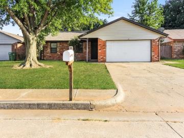 3 Bedroom Home for Rent at 1074 Dover Mansion, Yukon, OK 73099