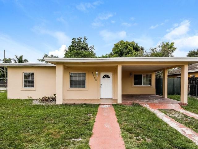 3 Bedroom Home for Rent at 1100 Nw 143rd St, Miami, FL 33168