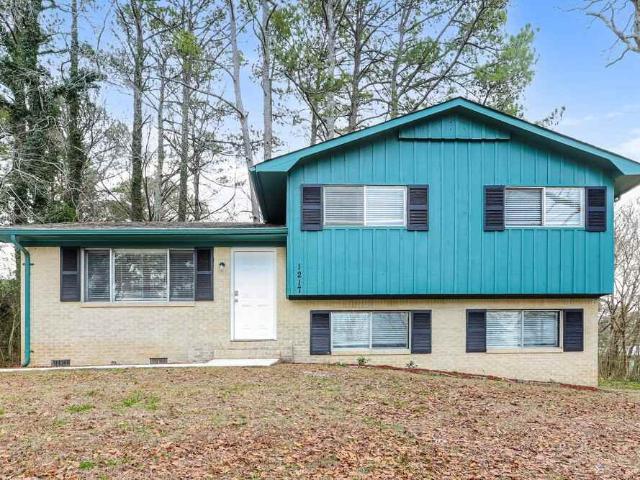 3 Bedroom Home for Rent at 1217 Turf Dr, Center Point, AL 35215