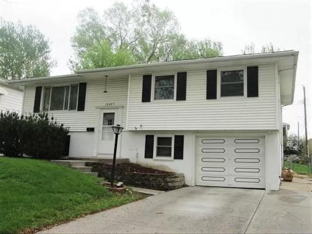 3 Bedroom Home for Rent at 12429 Westwood Ln, Omaha, NE 68144