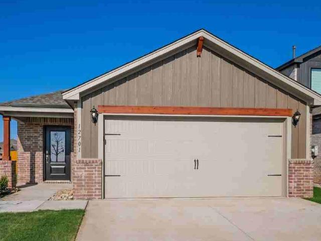 3 Bedroom Home for Rent at 12701 Carrara Ln, Yukon, OK 73099