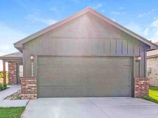3 Bedroom Home for Rent at 12800 Carrara Ln, Yukon, OK 73099
