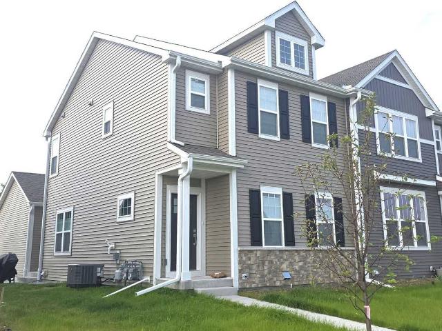 3 Bedroom Home for Rent at 1472 Olde Highlander Dr, Oconomowoc, WI 53066