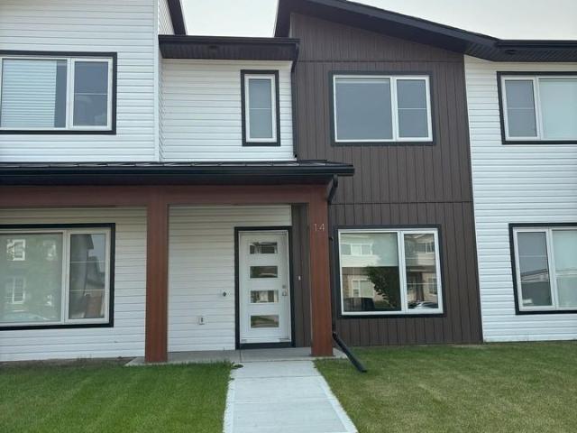 3 Bedroom Home for Rent at 14 Iron Gate Blvd, Sylvan Lake, AB T4S 0W2
