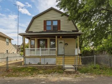 3 Bedroom Home for Rent at 152 Dekalb Ave #1, Bridgeport, CT 06607 East End
