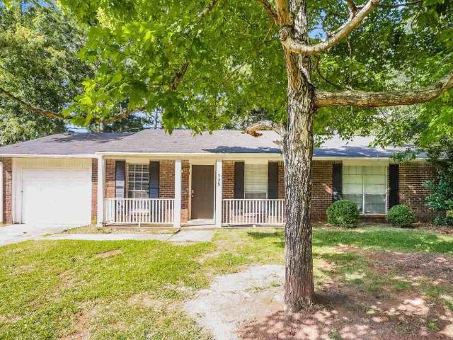 3 Bedroom Home for Rent at 156 Meadowlark Ln, Jonesboro, GA 30236