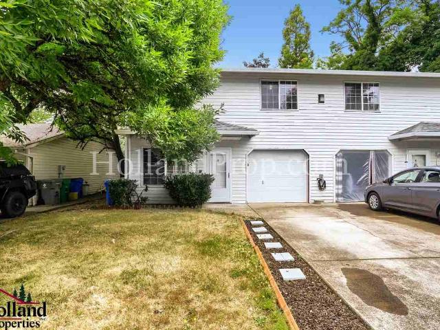3 Bedroom Home for Rent at 17229 Se Julie Pl, Portland, OR 97236 Centennial