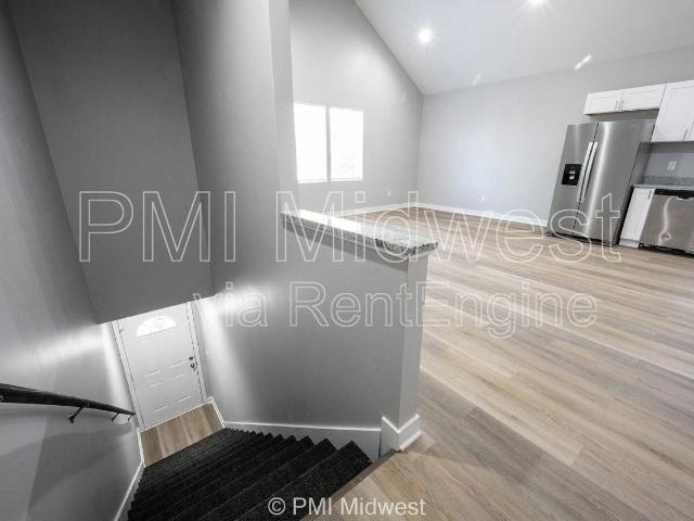 3 Bedroom Home for Rent at 1817 Montcalm St #B, Indianapolis, IN 46202 Near Northwest Riverside
