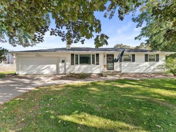 3 Bedroom Home for Rent at 1971 Marlee Ln, Ashwaubenon, WI 54304 Ashwaubenon