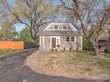 3 Bedroom Home for Rent at 2110 S Sterling Ave, Independence, MO 64052 Hill Park