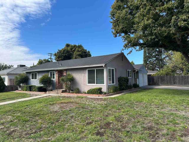3 Bedroom Home for Rent at 2113 Gordon Ave, Modesto, CA 95350