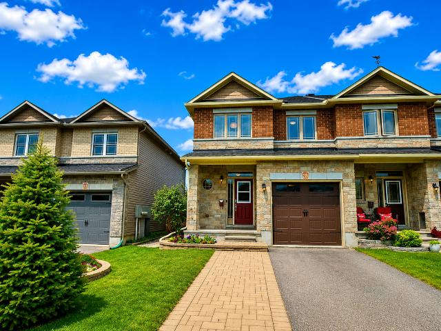 3 Bedroom Home for Rent at 219 Gossamer St, Ottawa, ON K1W 0B9 Chapel Hill South