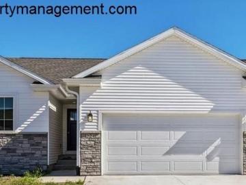 3 Bedroom Home for Rent at 224 12th Ct Nw, Bondurant, IA 50035