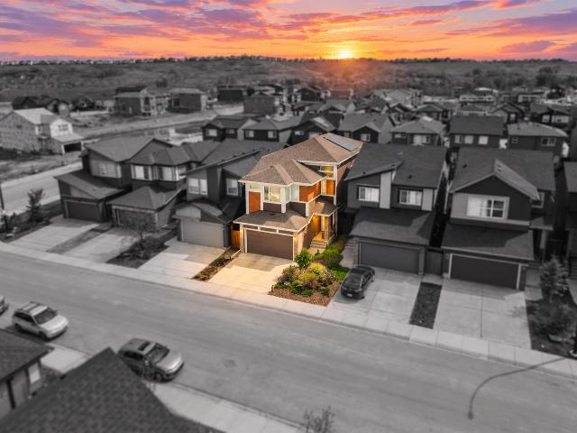 3 Bedroom Home for Rent at 22 Wolf Hollow Way Se, Calgary, AB T2X 4L1