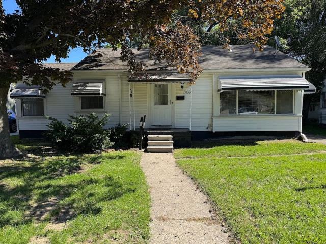 3 Bedroom Home for Rent at 23230 Majestic St, Oak Park, MI 48237